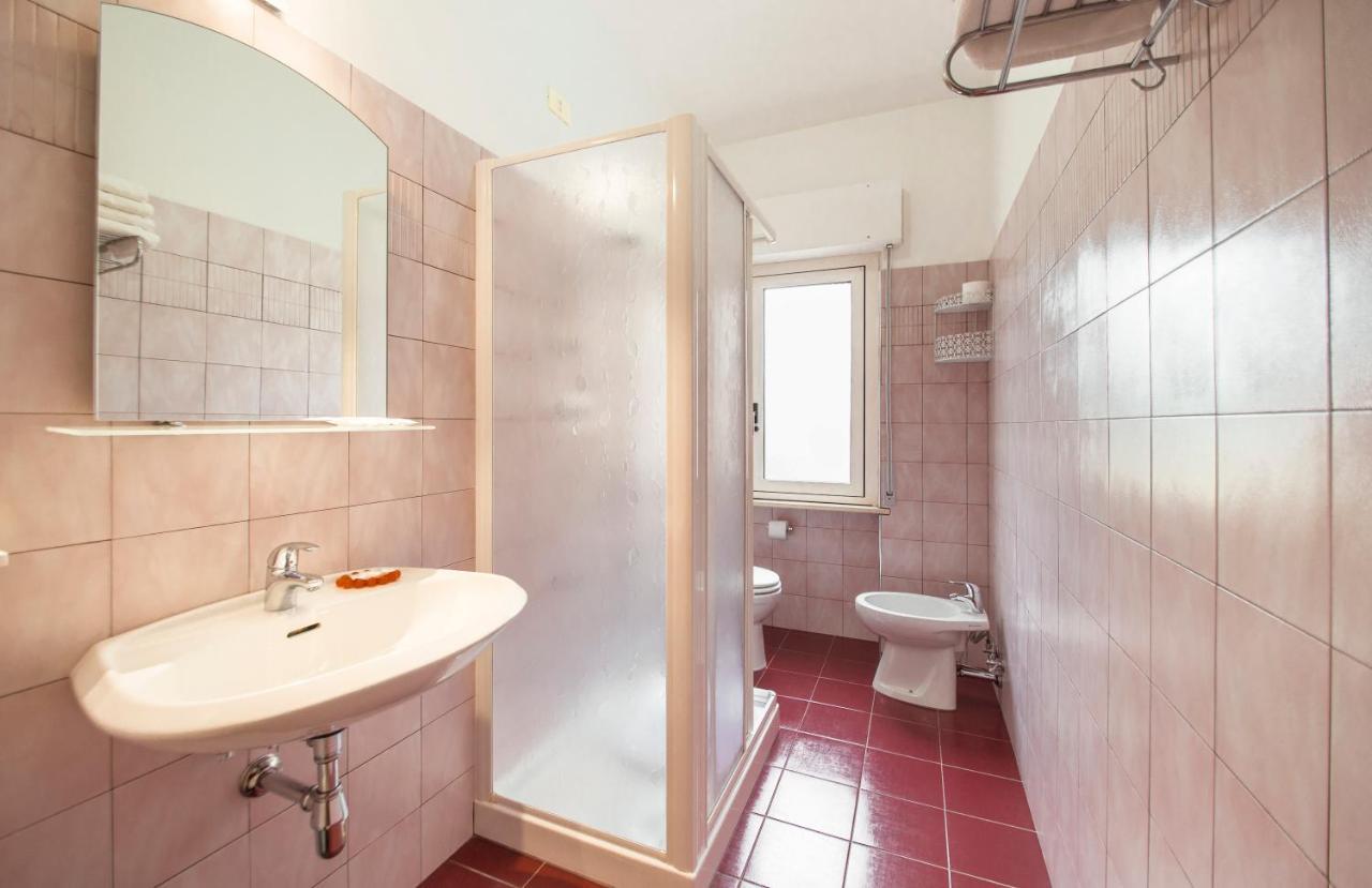 Albergo Il Veliero Pineto Eksteriør billede